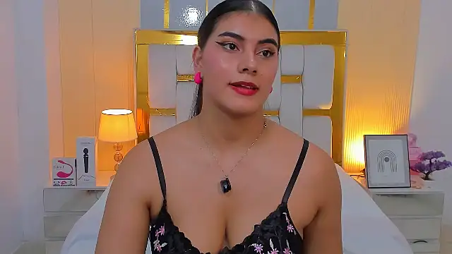 Alara Keyy online show from 2, 7, 2026