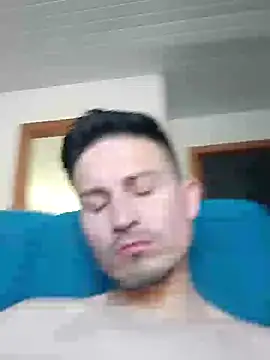 Snapshot of Joelcio19cm chatting on 5, 5, 2026 Joelcio19cm online show from 5, 5, 2026