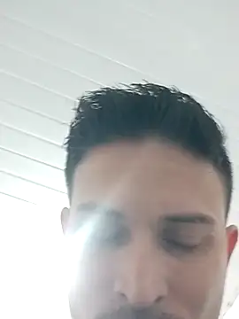 Snapshot of Joelcio19cm chatting on 17, 5, 2026 Joelcio19cm online show from 17, 5, 2026