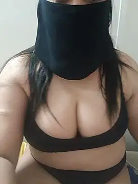 Snapshot of Amira_Egypt chatting on 20, 6, 2026 Amira Egypt online show from 20, 6, 2026
