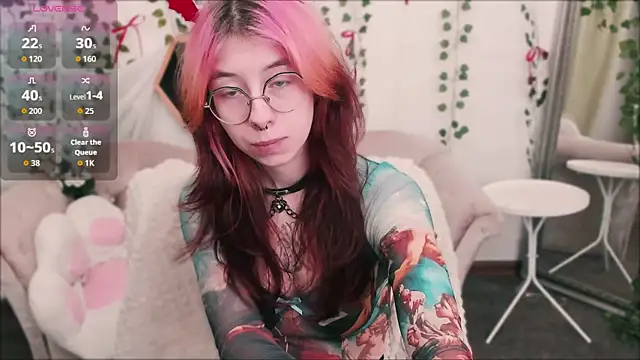 Alice Nyx online show from 13, 6, 2026