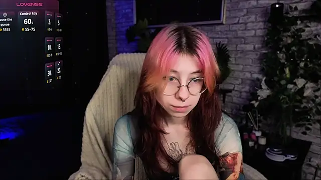 Alice Nyx online show from 16, 6, 2026