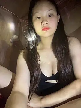 Snapshot of __Sunflower__ chatting on 17, 4, 2026 Sunflower online show from 17, 4, 2026
