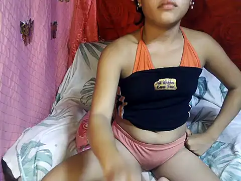 kiffy miley79 online show from 4, 6, 2026