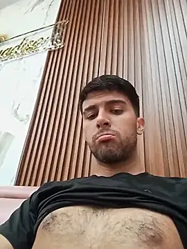 RodrigoColby2 online show from 9, 6, 2026