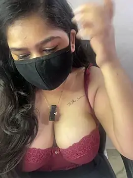 sarasofiaa  online show from 13, 6, 2026