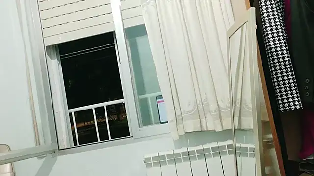 MojaditPussy online show from 10, 7, 2026