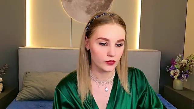 Molly Voses online show from 23, 6, 2026