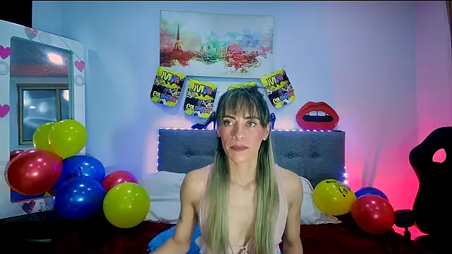 Lorena sweet33 online show from 17, 6, 2026