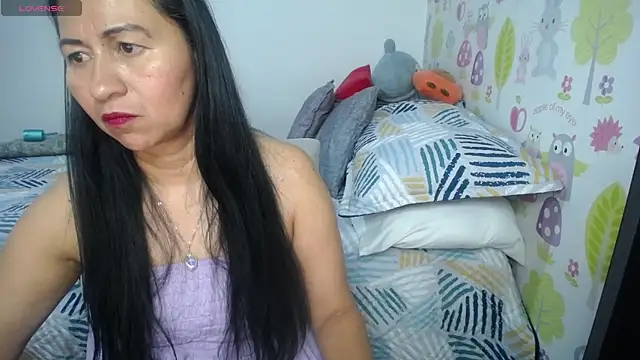 Tyna b online show from 14, 6, 2026