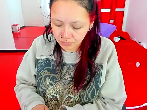 scarlett red 1 online show from 21, 5, 2026