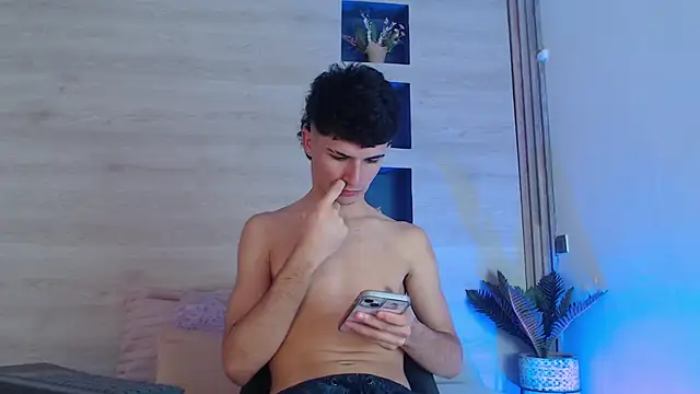 Logan Steel online show from 7, 7, 2026