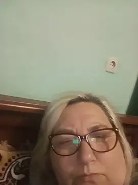 AureliaSky598 online show from 8, 6, 2026