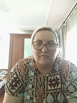 AureliaSky598 online show from 9, 6, 2026