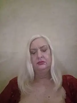 Julia20X online show from 5, 6, 2026