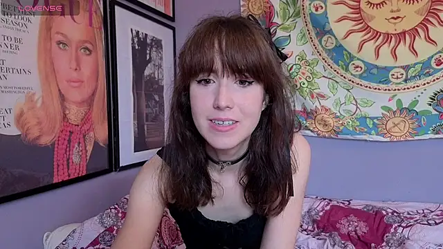 MyLovelyClitty online show from 3, 6, 2026