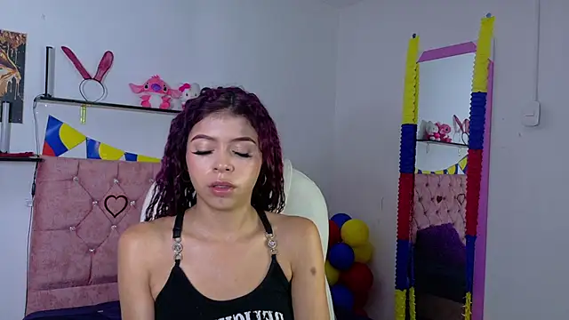 VelinaHoney online show from 15, 7, 2026