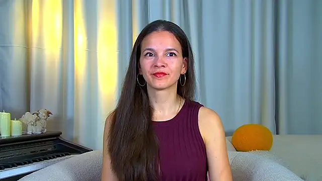 LeonaLane online show from 3, 5, 2026