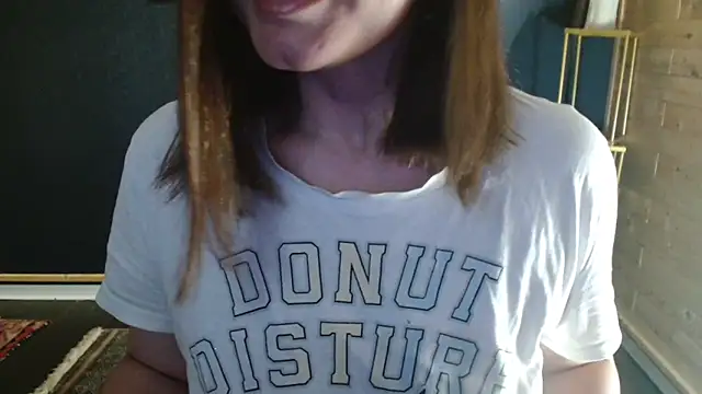 NicoleLove  online show from 18, 6, 2026