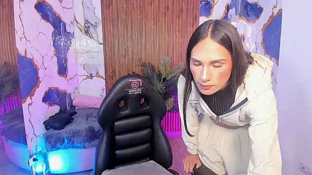 Snapshot of Samcielo_tay chatting on 11, 5, 2026 Samcielo tay online show from 11, 5, 2026