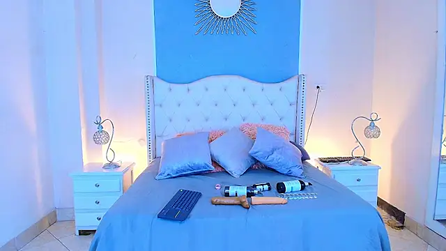 elizabeth santos1 online show from 9, 7, 2026