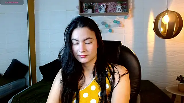 rosaleia  online show from 24, 5, 2026