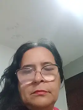 Snapshot of PienCanela chatting on 7, 6, 2026 PienCanela online show from 7, 6, 2026
