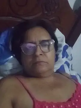 Snapshot of PienCanela chatting on 14, 6, 2026 PienCanela online show from 14, 6, 2026