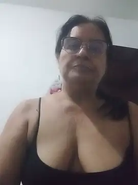 Snapshot of PienCanela chatting on 19, 6, 2026 PienCanela online show from 19, 6, 2026