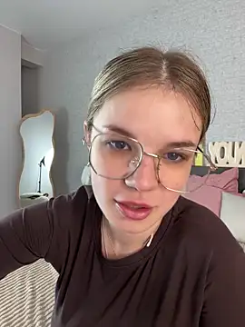 KimEvanss online show from 31, 5, 2026