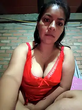 Snapshot of Tamaraxxx_hot chatting on 1, 5, 2026 Tamaraxxx hot online show from 1, 5, 2026