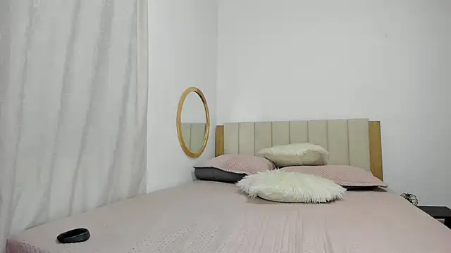 kendallhexx online show from 23, 5, 2026