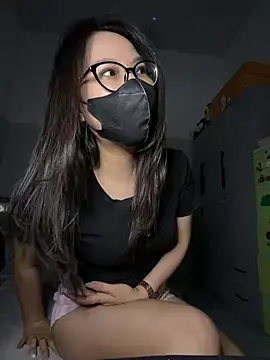 ZzyzyZ-009 online show from 15, 5, 2026