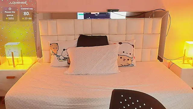 Snapshot of lily_reeds chatting on 26, 5, 2026 lily reeds online show from 26, 5, 2026