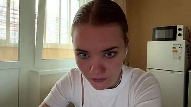 Snapshot of doana_bebriti chatting on 22, 5, 2026 doana bebriti online show from 22, 5, 2026