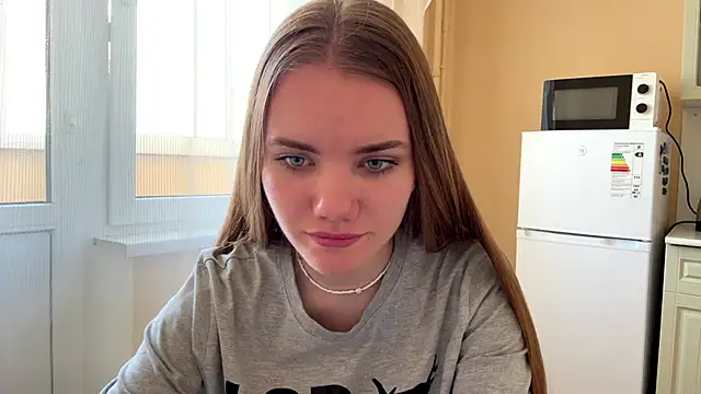 Snapshot of doana_bebriti chatting on 3, 6, 2026 doana bebriti online show from 3, 6, 2026