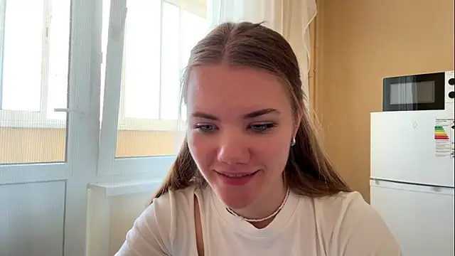 Snapshot of doana_bebriti chatting on 5, 6, 2026 doana bebriti online show from 5, 6, 2026