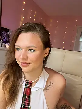 SweetLikaaa online show from 11, 6, 2026