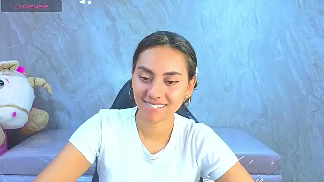 Snapshot of grecia_soler_a chatting on 21, 5, 2026 grecia soler a online show from 21, 5, 2026