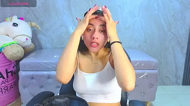 Snapshot of grecia_soler_a chatting on 27, 5, 2026 grecia soler a online show from 27, 5, 2026