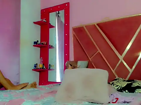 Snapshot of Dollcute_ chatting on 25, 5, 2026 Dollcute online show from 25, 5, 2026