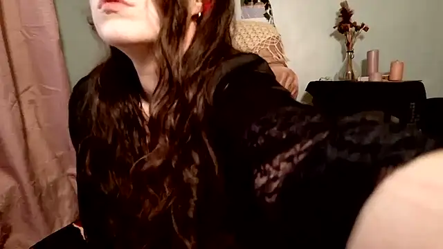 missclochette online show from 16, 6, 2026