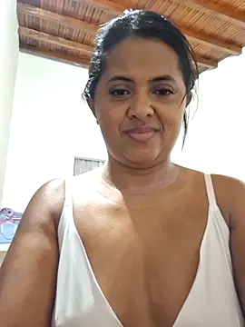 Ayla Phone online show from 12, 5, 2026