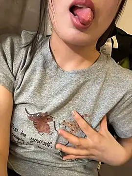 Faye-baby online show from 15, 5, 2026