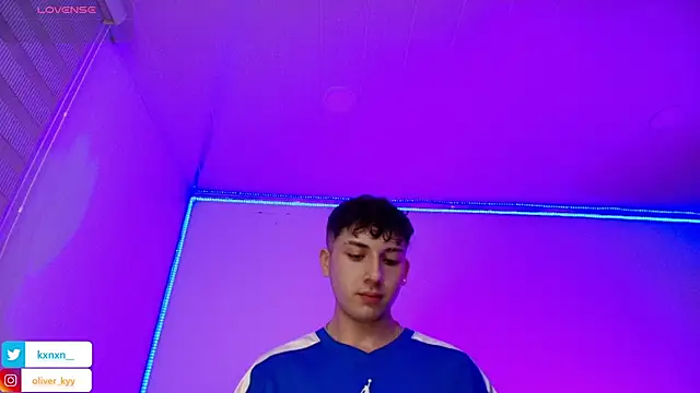 OLIVER K online show from 18, 6, 2026