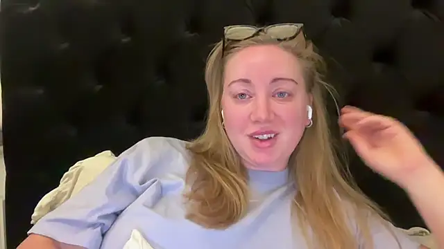 arielsweetieee online show from 8, 6, 2026