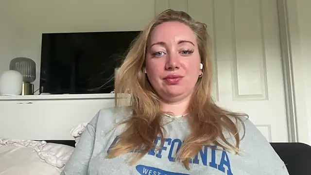arielsweetieee online show from 20, 6, 2026