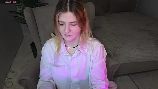 TonyaMeow online show from 21, 4, 2026