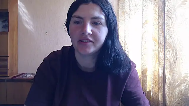 Snapshot of AlinaxJames chatting on 8, 5, 2026 AlinaxJames online show from 8, 5, 2026