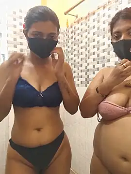 Loving Naughtycouple online show from 4, 6, 2026